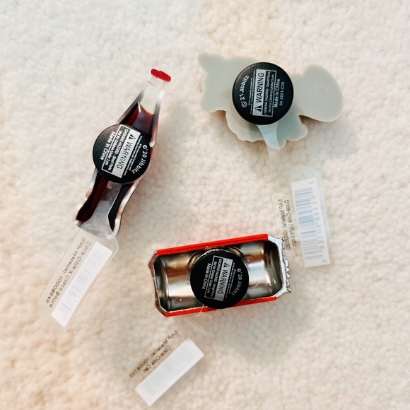 NWT Classic Coca-Cola X Crocs Clogs Red M5 W7 and M6 W8 & 3 Authentic Jibbitz - Picture 14 of 16